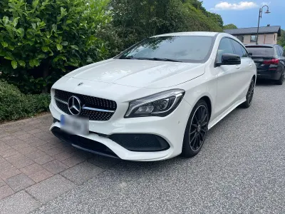 Gebraucht Mercedes CLA220 Shooting Brake AMG 177 PS (130 kW) 2017 Weiß Kombi