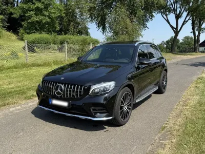 Gebraucht Mercedes GLC250 AMG line 204 PS (150 kW) 2019 Schwarz SUV