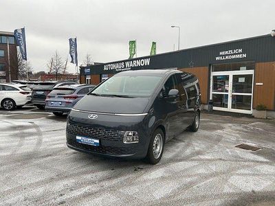 Gebraucht Hyundai Staria Trend 177 PS (130 kW) 2024 Grau Van / Kleinbus
