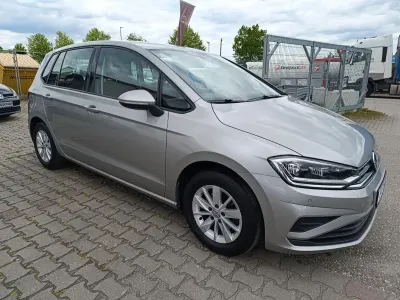 Używany VW Golf 110 KM (80 kW) 2018 Srebrny SUV