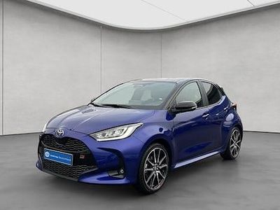Gebraucht Toyota Yaris Hybrid Sport 131 PS (96 kW) 2024 Blau Limousine