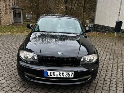 Gebraucht BMW 116 M Sport 116 PS (85 kW) 2010 Schwarz Kleinwagen