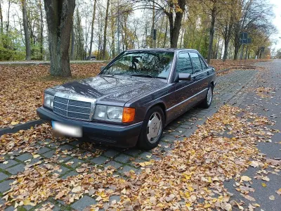 Gebraucht Mercedes 190 160 PS (117 kW) 1992 Limousine