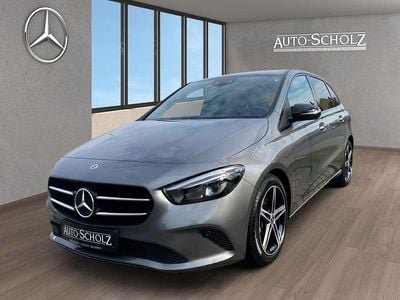 Gebraucht Mercedes B200 Progressive 163 PS (119 kW) 2022 Grau Van / Kleinbus