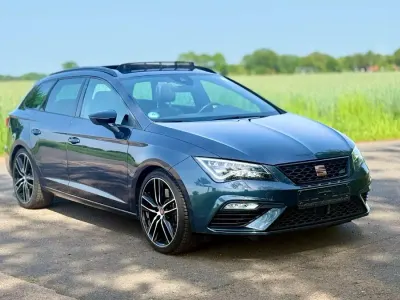 Używany Seat Leon 4Drive 300 KM (220 kW) 2019 Szary Kombi