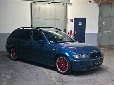 Gebraucht BMW 318 Sport Line 143 PS (105 kW) 2003 Blau Kombi