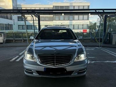Mercedes S400