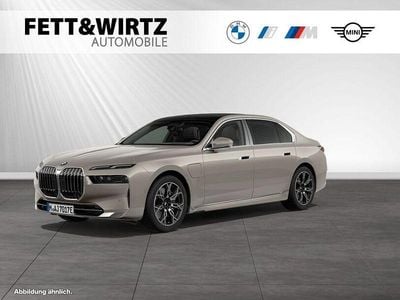 Second-hand BMW 750e Sport Line 489 CP (359 kW) 2025 Gri Berlinǎ