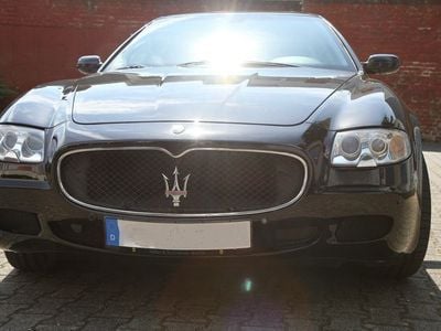Schwarz metallic Gebraucht 2007 Maserati Quattroporte GT Limousine | 21.300 €