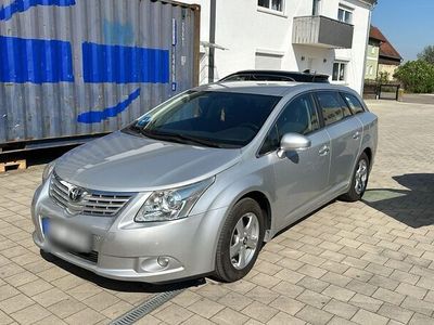 gebraucht Toyota Avensis TÜV Neue