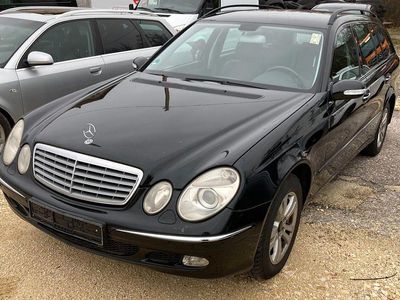 Gebraucht Mercedes E320 204 PS (150 kW) 2004 Schwarz Kombi