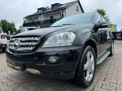 Gebraucht Mercedes ML420 306 PS (225 kW) 2008 Schwarz SUV