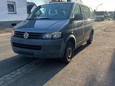 Gebraucht VW Transporter 140 PS (102 kW) 2010 Grau Van