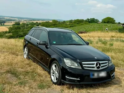 Gebraucht Mercedes C180 AMG 156 PS (114 kW) 2011 Schwarz Kombi