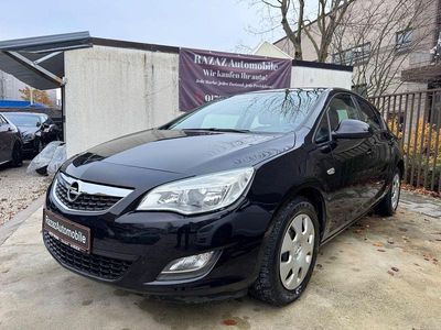 Schwarz Gebraucht 2010 Opel Astra Edition Limousine | 4.990 € (Etwas zu teuer)