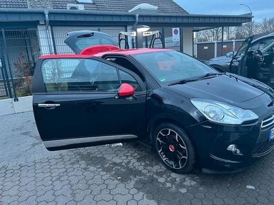 Gebraucht DS Automobiles DS3 156 PS (114 kW) 2014 Schwarz Kleinwagen