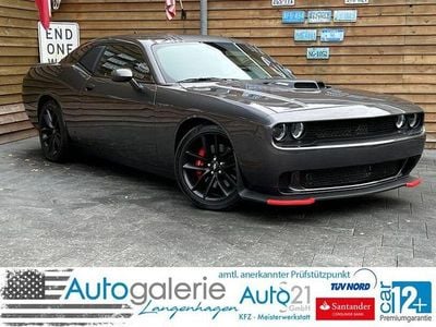 Grau Gebraucht 2021 Dodge Challenger Coupé | 32.900 € (Fairer Preis)