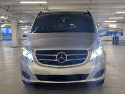 Mercedes V250