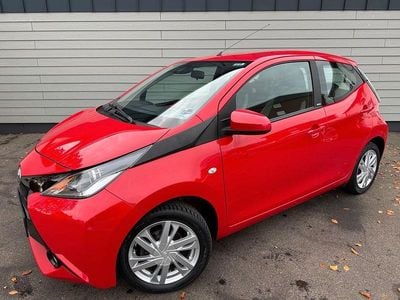 Gebraucht Toyota Aygo Edition-S 69 PS (50 kW) 2016 Rot Kleinwagen