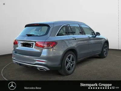 Gebraucht Mercedes GLC220 194 PS (142 kW) 2020 Grau SUV