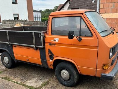 Gebraucht VW T3 60 PS (44 kW) 1984 Orange Van