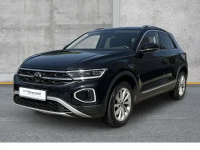 Gebraucht VW T-Roc Style 150 PS (110 kW) 2023 Deep black perleffekt SUV