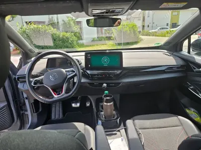 Begagnad VW ID.4 GTX 219 kW (299 HK) 2023 Grå SUV