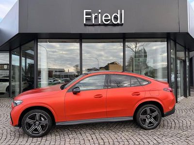 Gebraucht Mercedes GLC300e AMG 197 PS (144 kW) 2024 Grau Coupé
