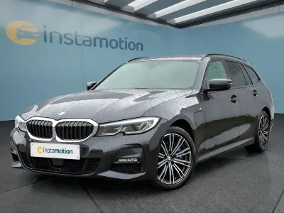 Gebraucht BMW 330e 292 PS (214 kW) 2021 Schwarz Kombi