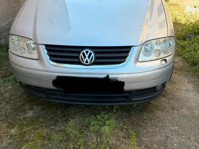 Gebraucht VW Touran 140 PS (102 kW) 2004 Silber Van / Kleinbus