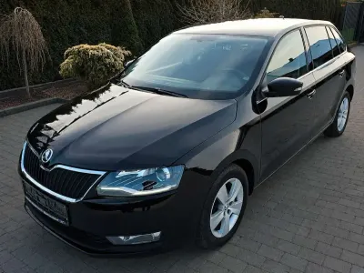 Käytetty Skoda Rapid Style 95 HP (69 kW) 2018 Musta Sedan