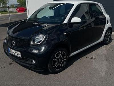 Second-hand Smart ForFour Prime 71 CP (52 kW) 2016 Negru Hatchback
