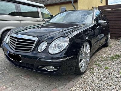 Mercedes E280