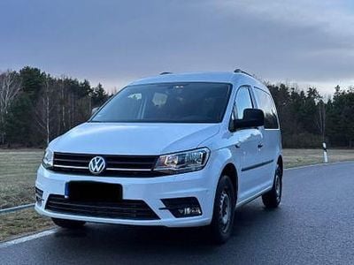 Gebraucht VW Caddy 102 PS (75 kW) 2018 Weiß Van / Kleinbus