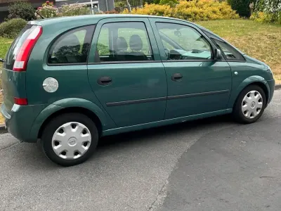 Gebraucht Opel Meriva 101 PS (74 kW) 2003 Grün Van / Kleinbus
