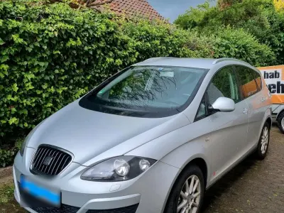 Gebraucht Seat Altea XL Copa 105 PS (77 kW) 2013 Silber Van / Kleinbus