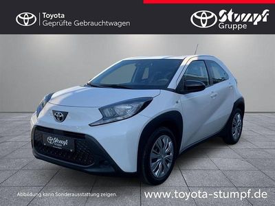 Gebraucht Toyota Aygo X Business Edition 72 PS (52 kW) 2025 Weiß SUV