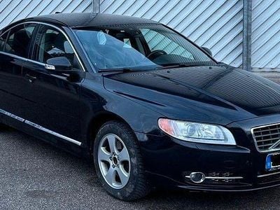 Second-hand Volvo S80 Drive Kinetic 109 CP (80 kW) 2010 Negru Berlinǎ