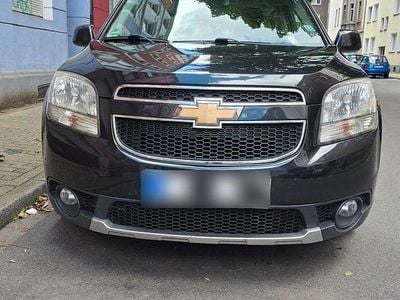 Begagnad Chevrolet Orlando LTZ 163 HK (119 kW) 2012 Svart Minibuss