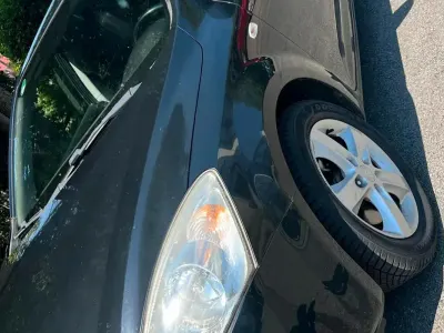 Gebraucht Kia Ceed 109 PS (80 kW) 2008 Schwarz Kleinwagen