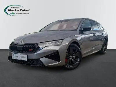 Gebraucht Skoda Octavia RS 265 PS (194 kW) 2025 Grau Kombi