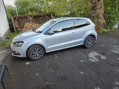 Gebraucht VW Polo Allstar 90 PS (66 kW) 2015 Silber Kleinwagen