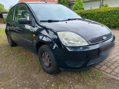Gebraucht Ford Fiesta 60 PS (44 kW) 2005 Blau Kleinwagen