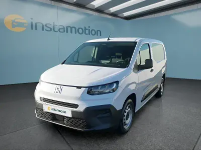 Neu Fiat Doblò 102 PS (75 kW) 2025 Weiß Van / Kleinbus