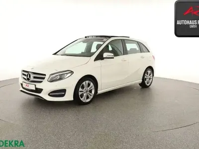 Gebraucht Mercedes B180 Urban 122 PS (89 kW) 2018 Weiß Van / Kleinbus