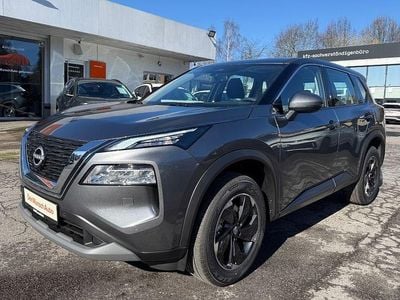 Neu Nissan X-Trail 163 PS (119 kW) 2026 Grau SUV