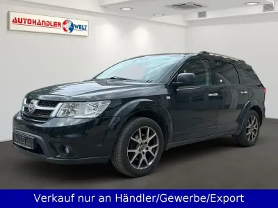 Gebraucht Fiat Freemont 170 PS (125 kW) 2014 Schwarz SUV