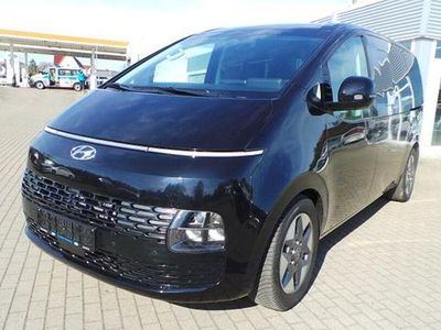 Gebraucht Hyundai Staria Prime 177 PS (130 kW) 2023 Schwarz Van / Kleinbus