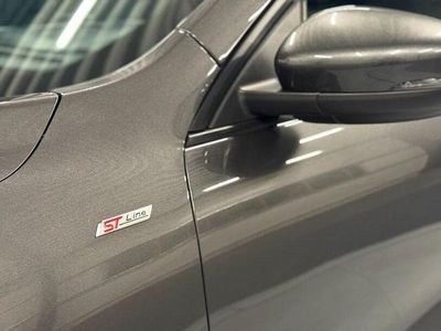 Gebraucht Ford Kuga 150 PS (110 kW) 2020 Grau SUV