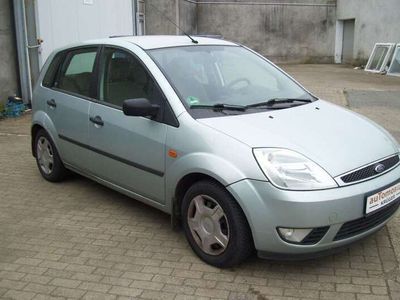 gebraucht Ford Fiesta 1.4 16V Ghia